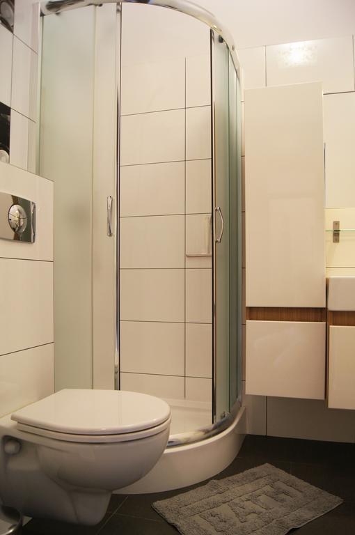 Apartament Exclusive Apartment *